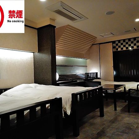 Hotel Beni East (Adults Only) Осака Екстериор снимка