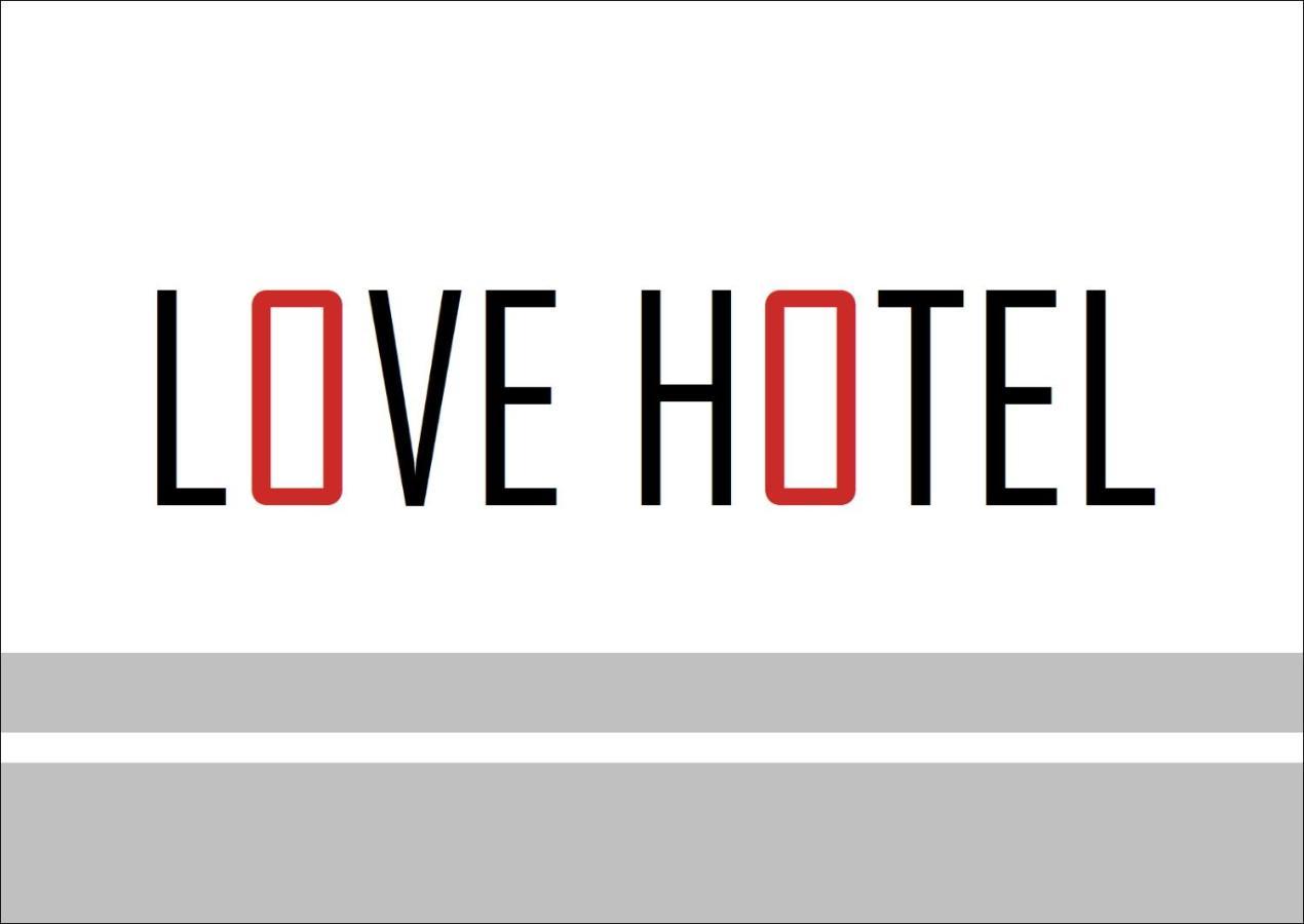 Hotel Beni East (Adults Only) Осака Екстериор снимка